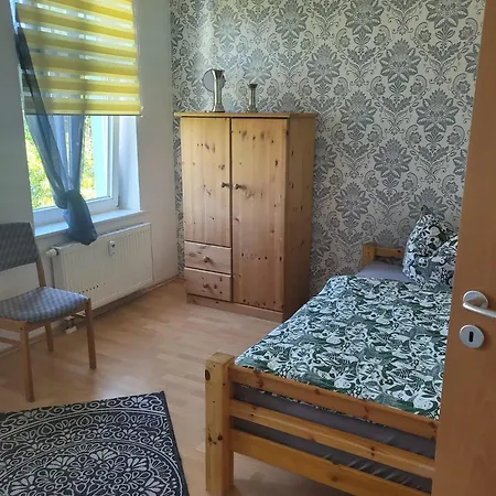 Zuhause Gemuetliche 2-zimmerwohnung 65 M2 Mit Grosser Kueche 4 Betten De, Pl, En *
